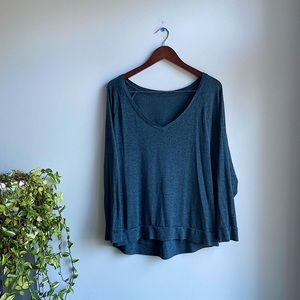 Long Sleeve V-Neck